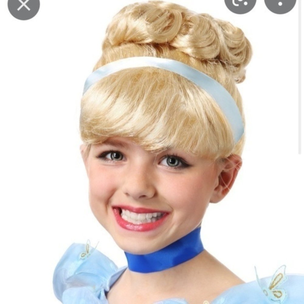 NWT CINDERELLA PRINCESS-WIG CHILD                  🎃HALLOWEEN👻